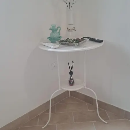 Tullia -intera Casa-