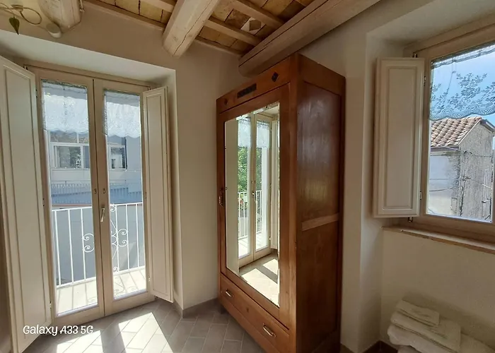 Casa vacanze Tullia -intera Casa- *